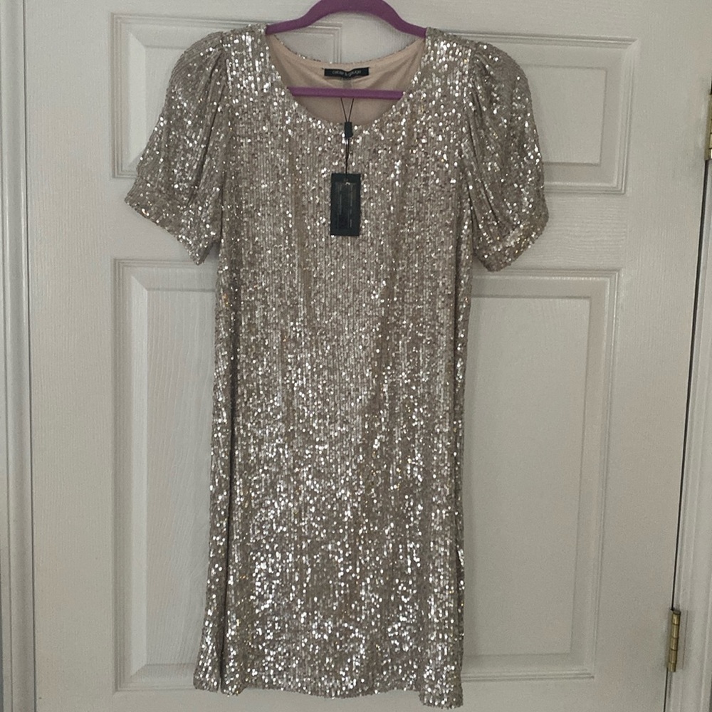 Brand new Cable and Gauge dress. Gold - size M.